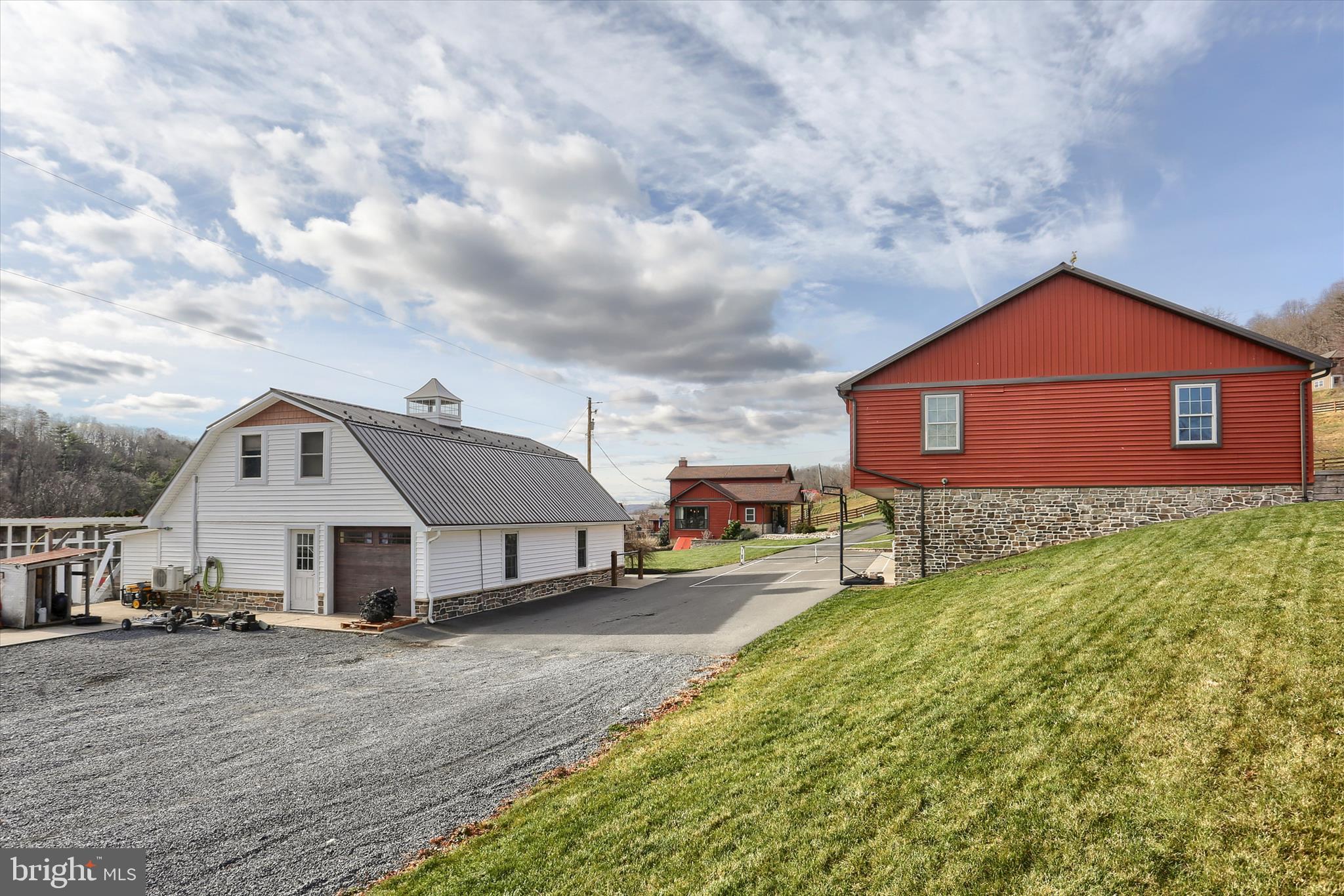 552 Mountain Road Dalmatia, PA 17017 - Photo 44 of 91 Gallery Image 44