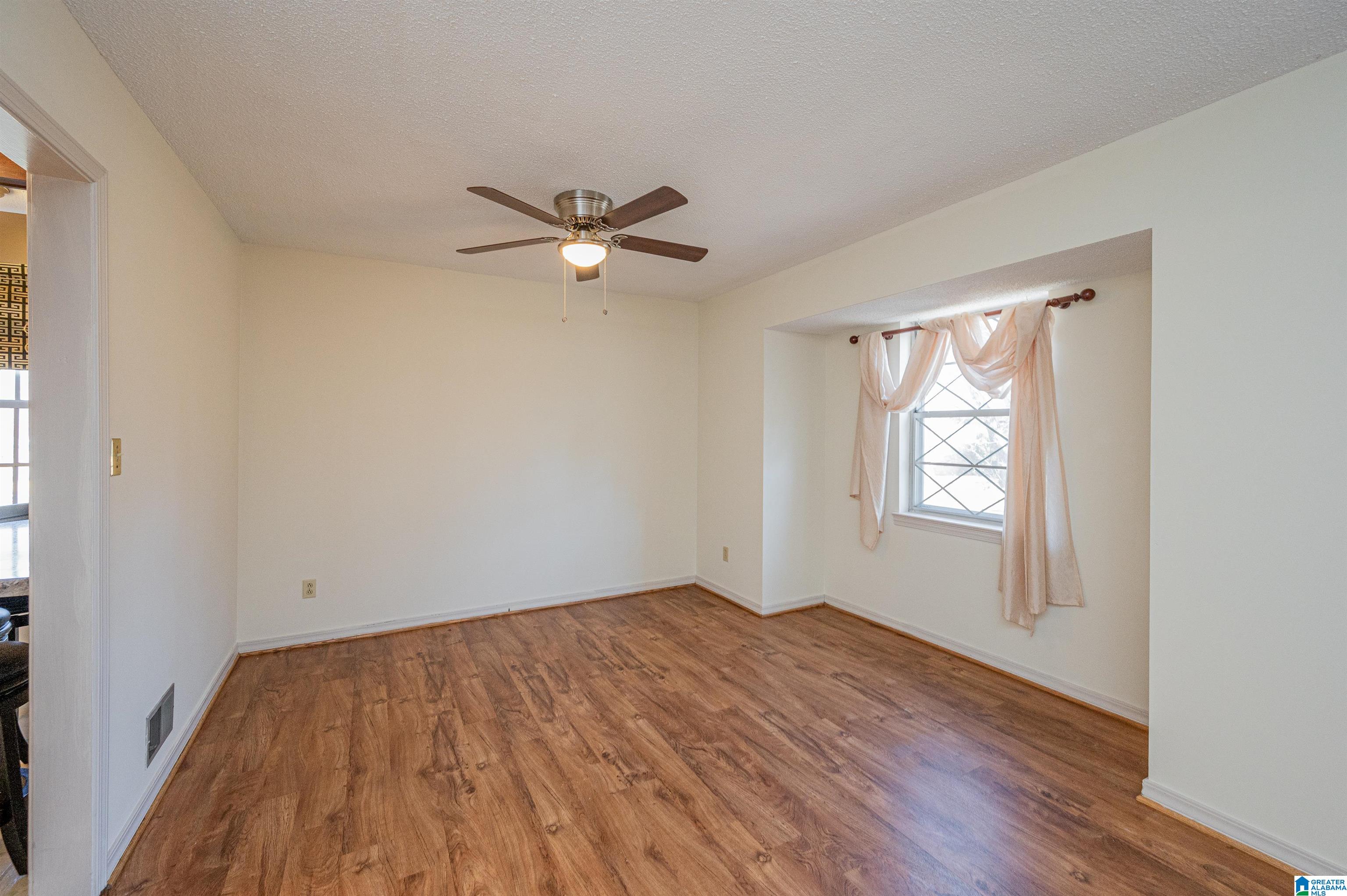205 8th Street Pleasant Grove, AL 35127 - Photo 8 of 45