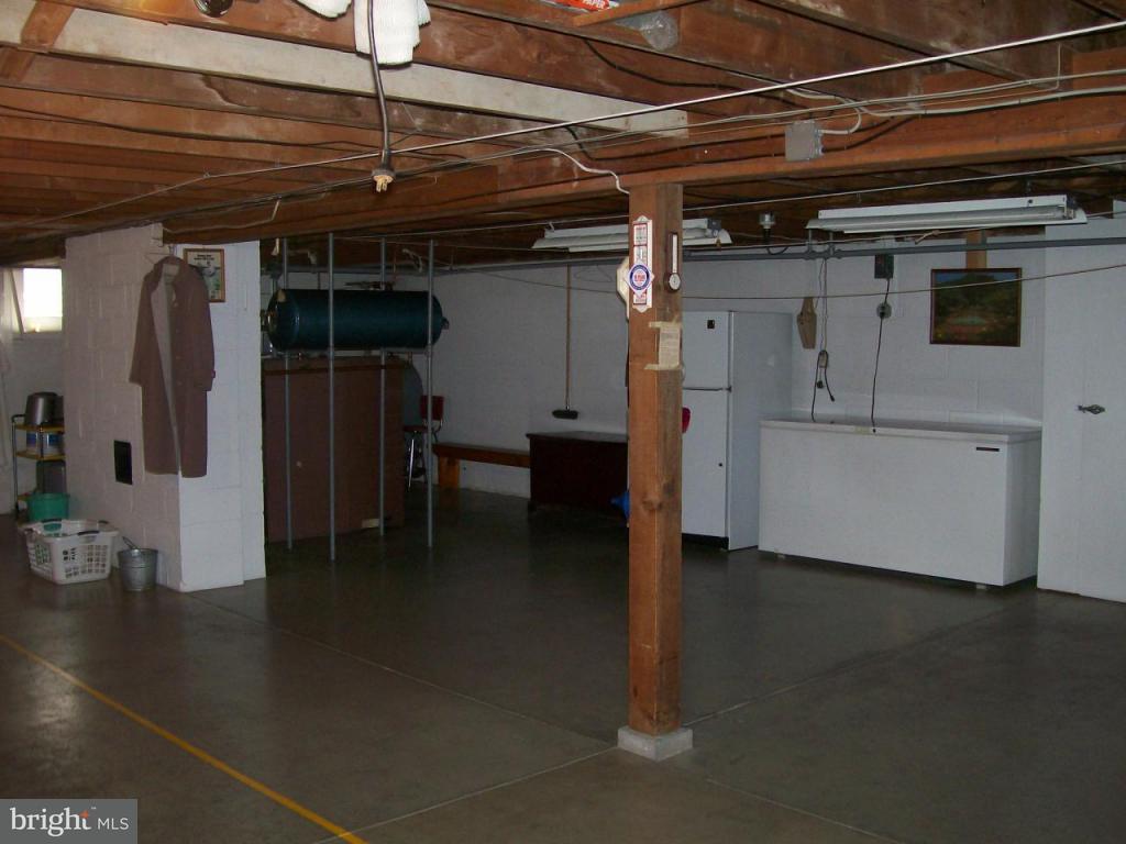 230 South Decatur Street Strasburg, PA 17579 - Photo 11 of 13 Gallery Image 11