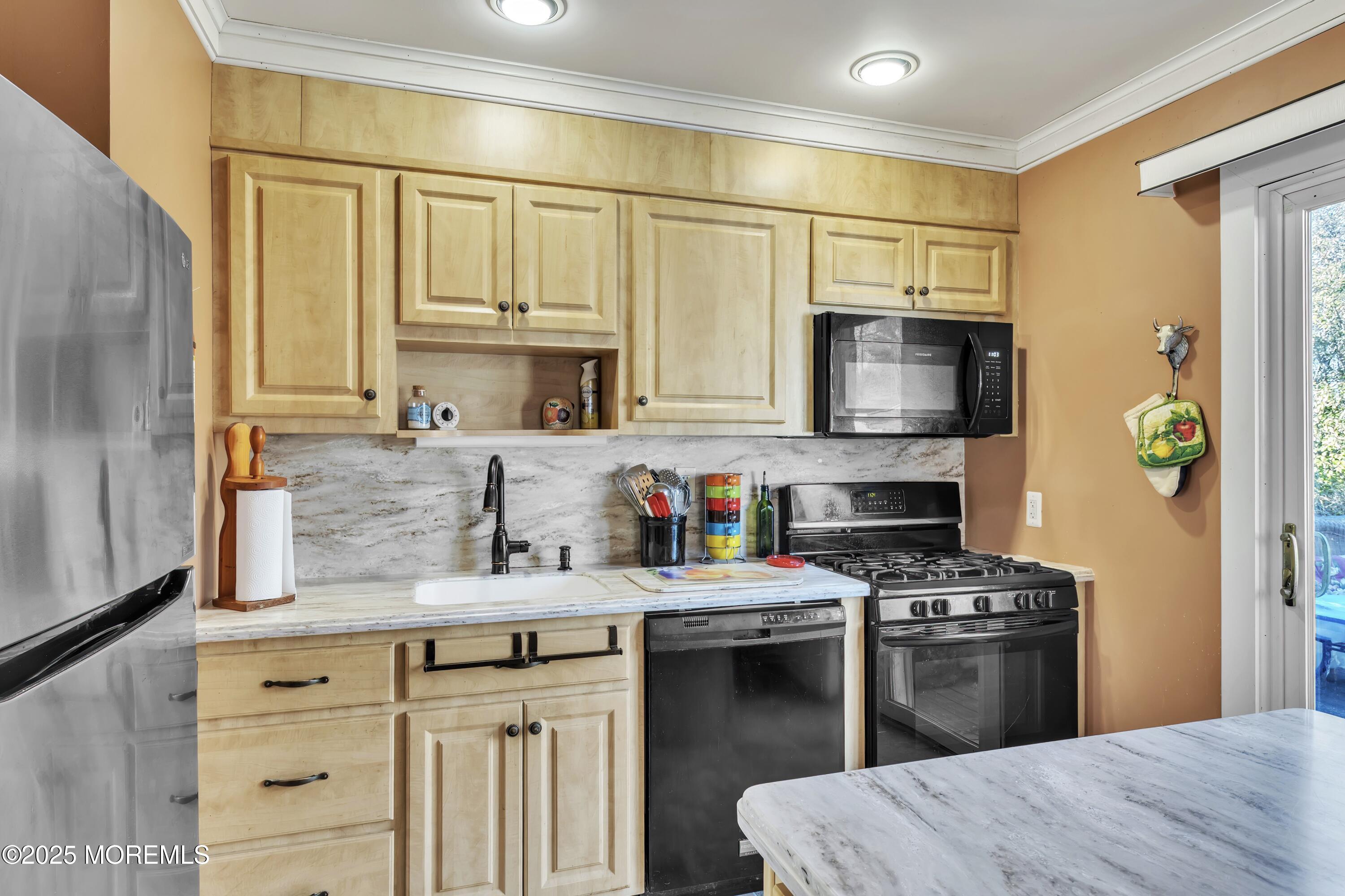 721 Flagge Road Brick, NJ 08724 - Photo 16 of 47 33FlaggeRd721