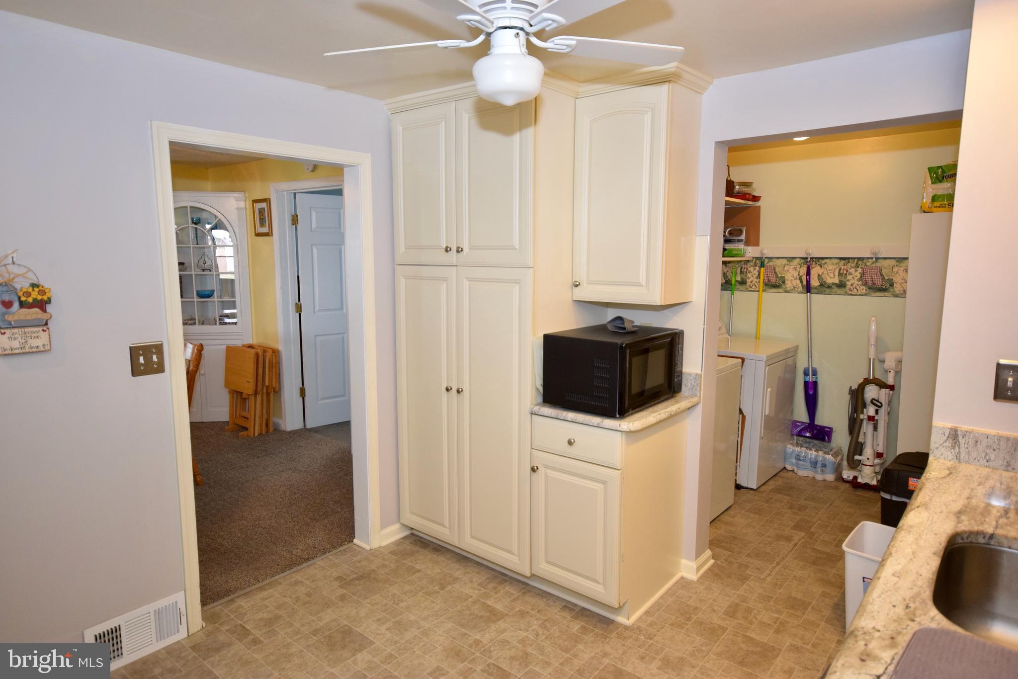 517 Ridley Avenue Folsom, PA 19033 - Photo 11 of 27 Gallery Image 11