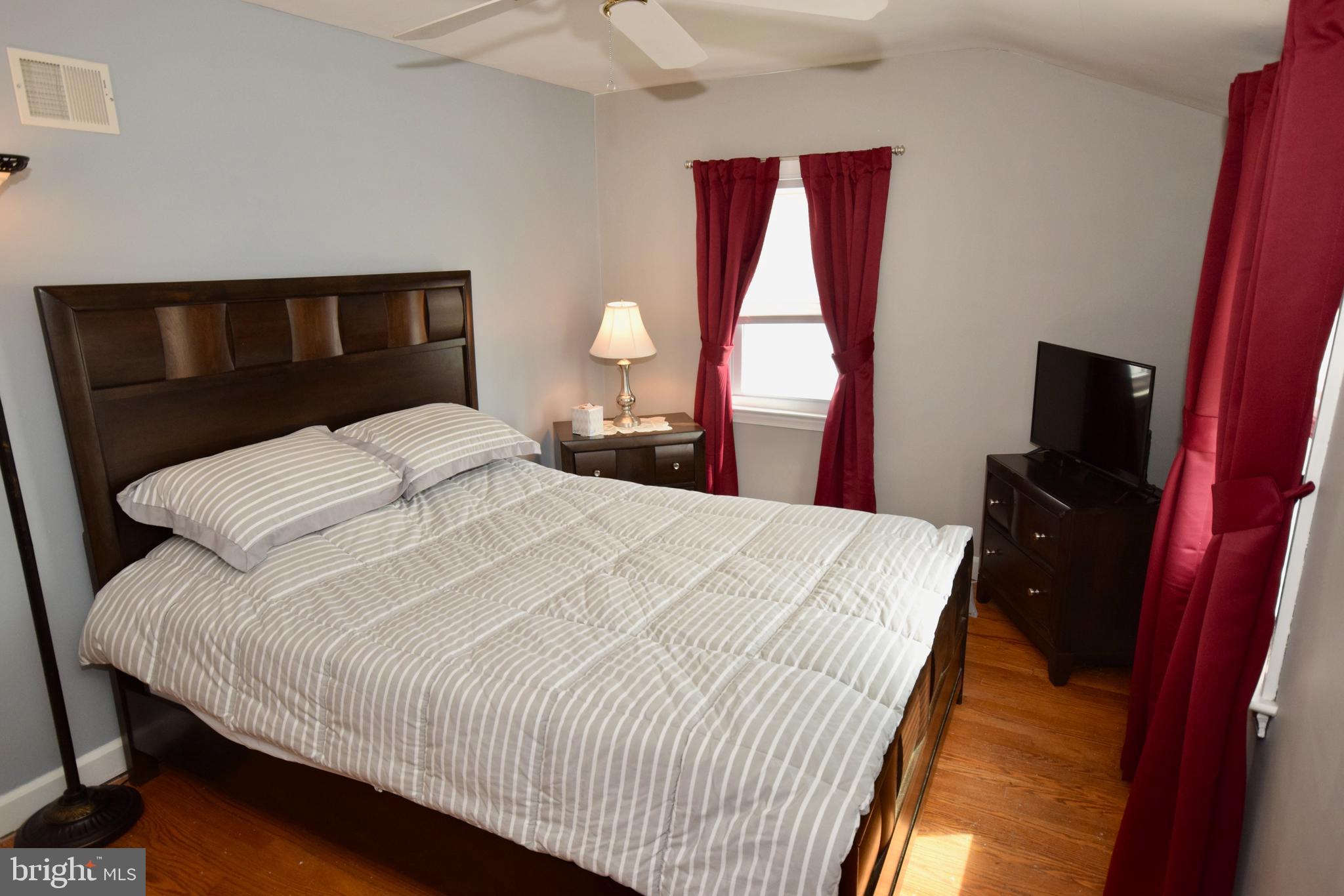 517 Ridley Avenue Folsom, PA 19033 - Photo 16 of 27 Gallery Image 16