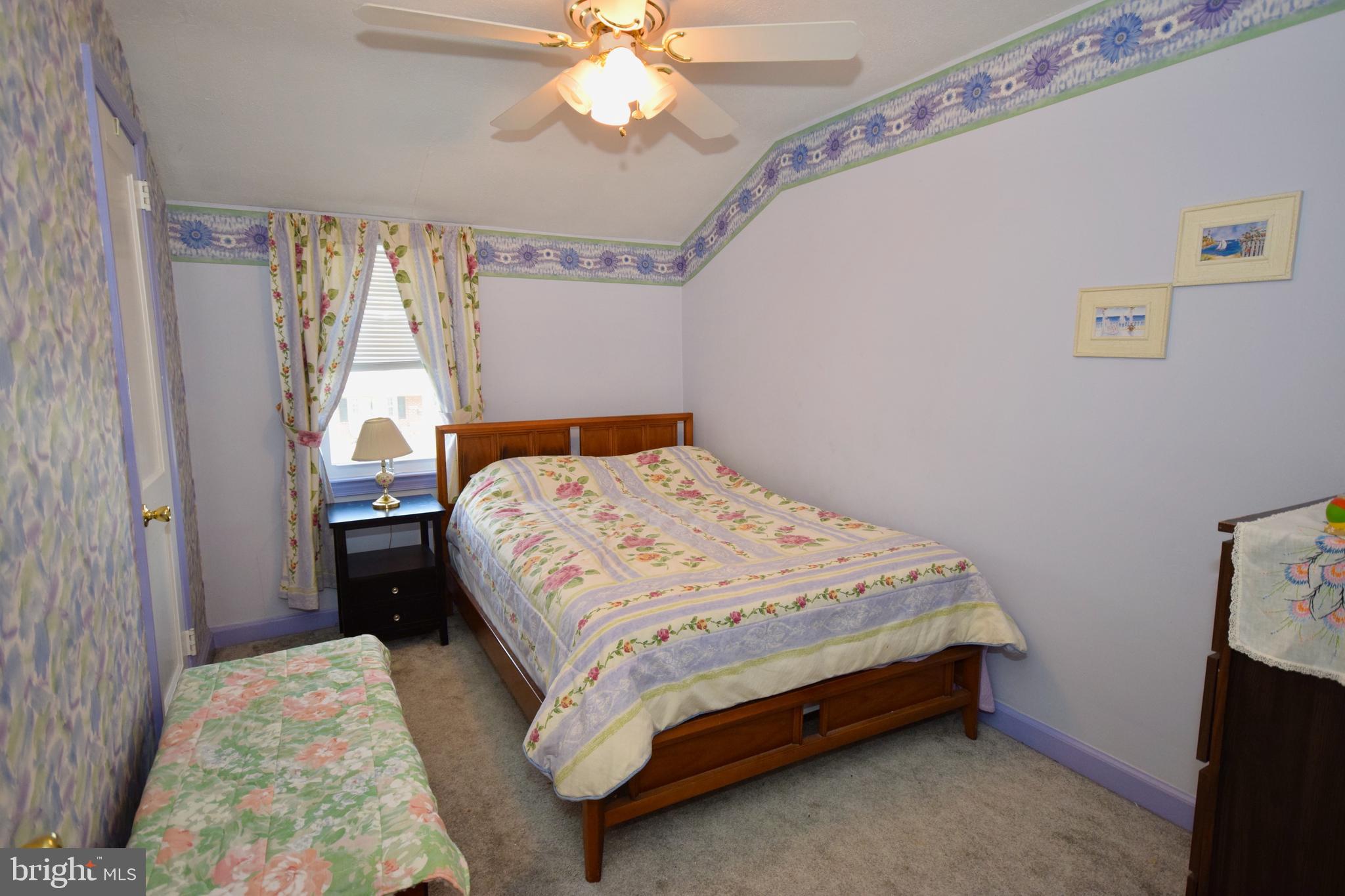 517 Ridley Avenue Folsom, PA 19033 - Photo 18 of 27 Gallery Image 18