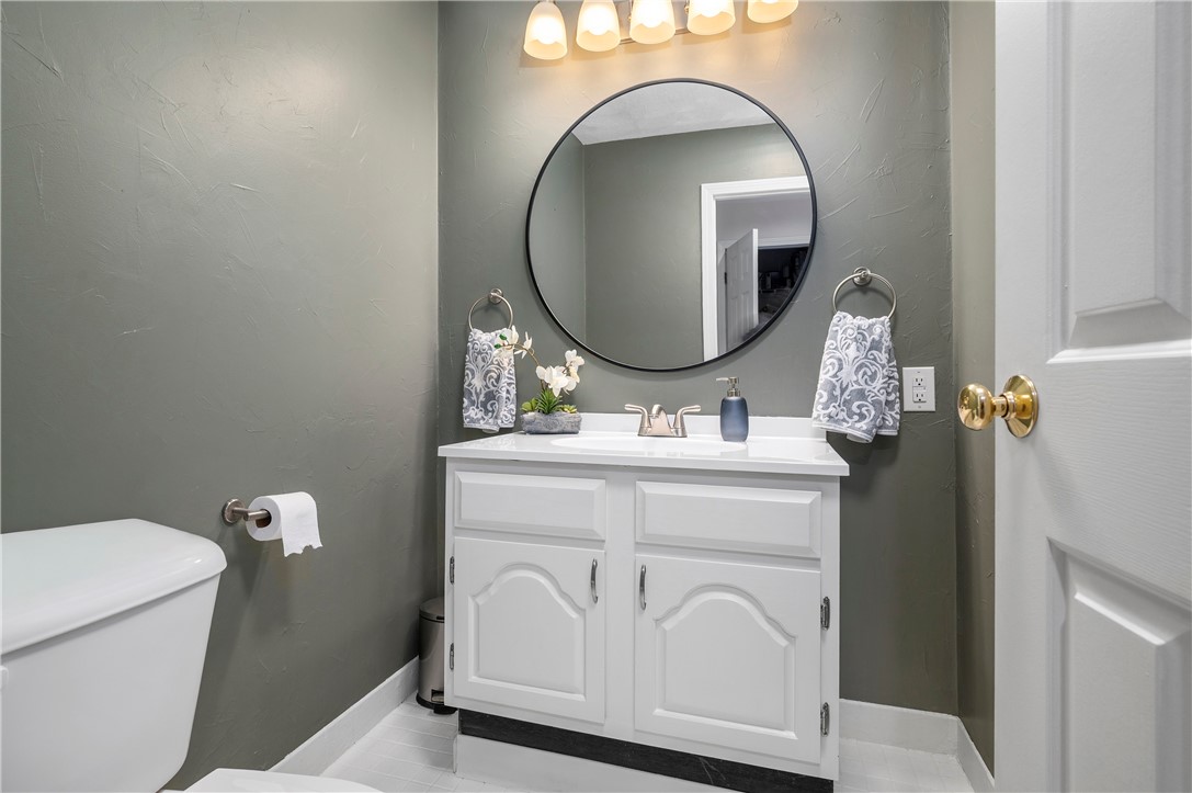 64 Nipmuc Trail, Unit A North Providence, RI 02904 - Photo 20 of 34