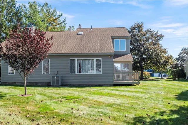 $395,000 | 64 Nipmuc Trail, Unit A, North Providence, RI 02904