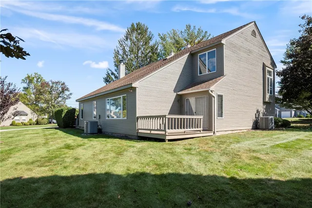 $395,000 | 64 Nipmuc Trail, Unit A, North Providence, RI 02904