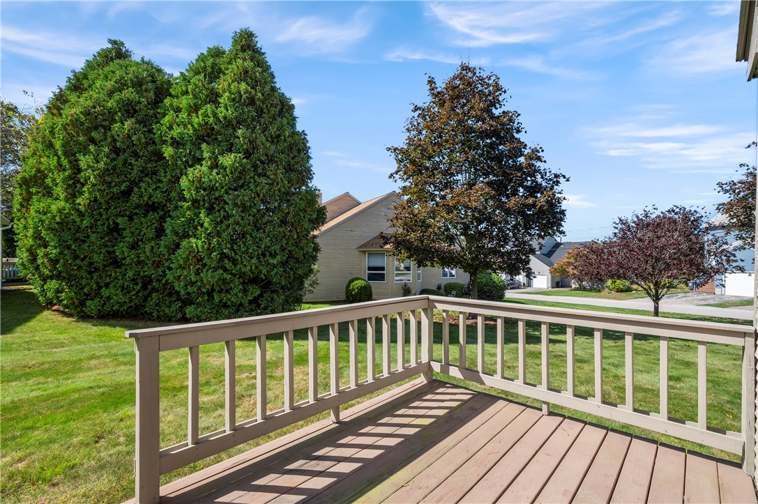 64 Nipmuc Trail, Unit A North Providence, RI 02904 - Photo 7 of 34