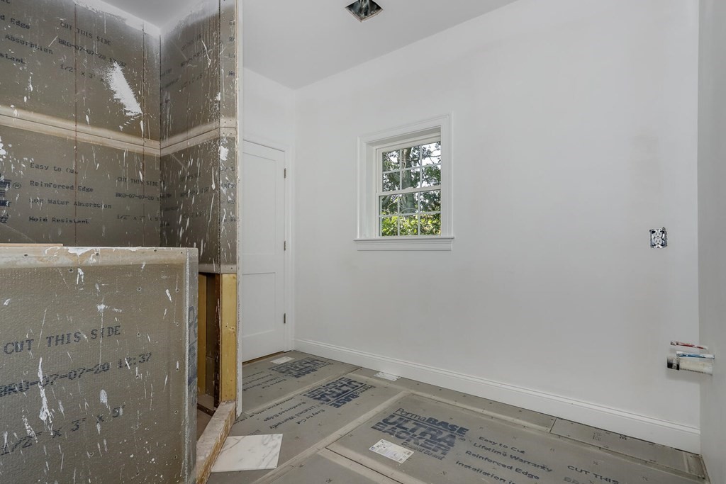 189 Lawrence Street Canton, MA 02021 - Photo 15 of 28 Gallery Image 15