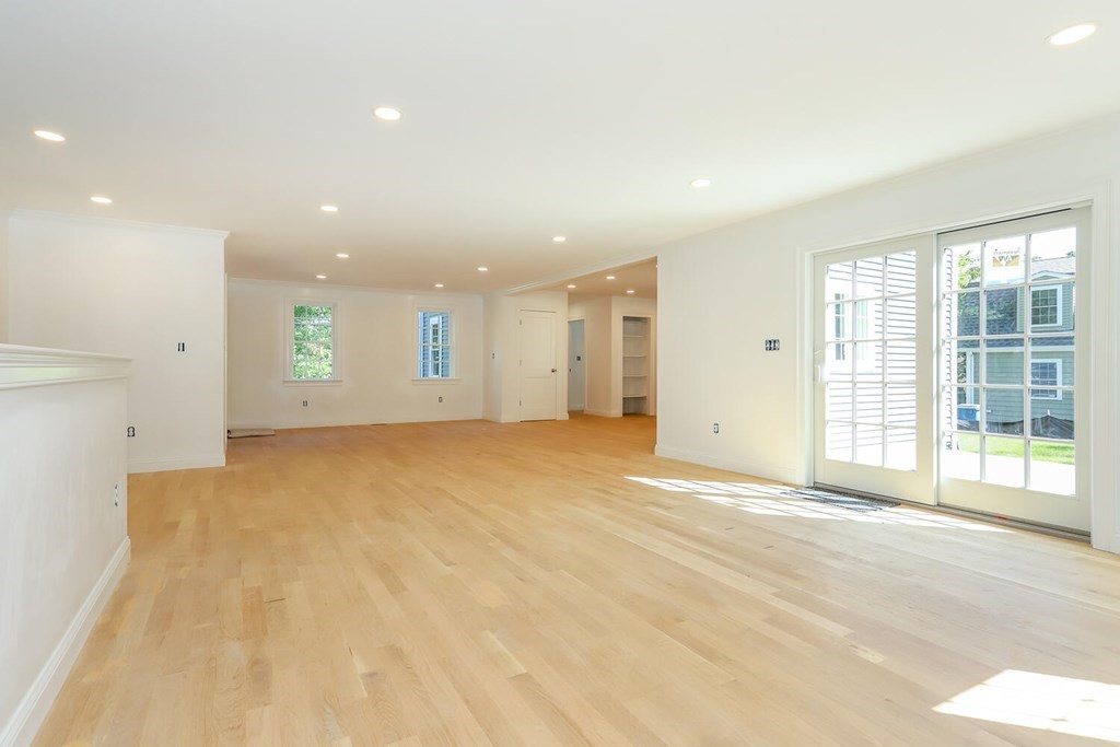 189 Lawrence Street Canton, MA 02021 - Photo 8 of 28 Gallery Image 8