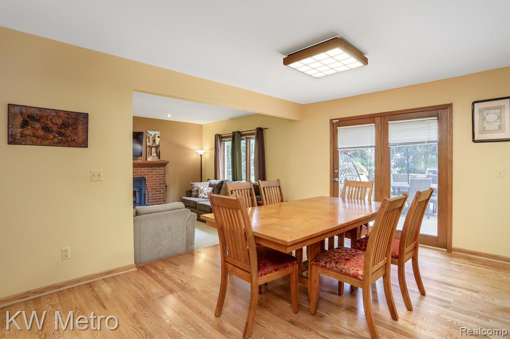 1372 Sherborn Court Rochester Hills, MI 48306 - Photo 13 of 48