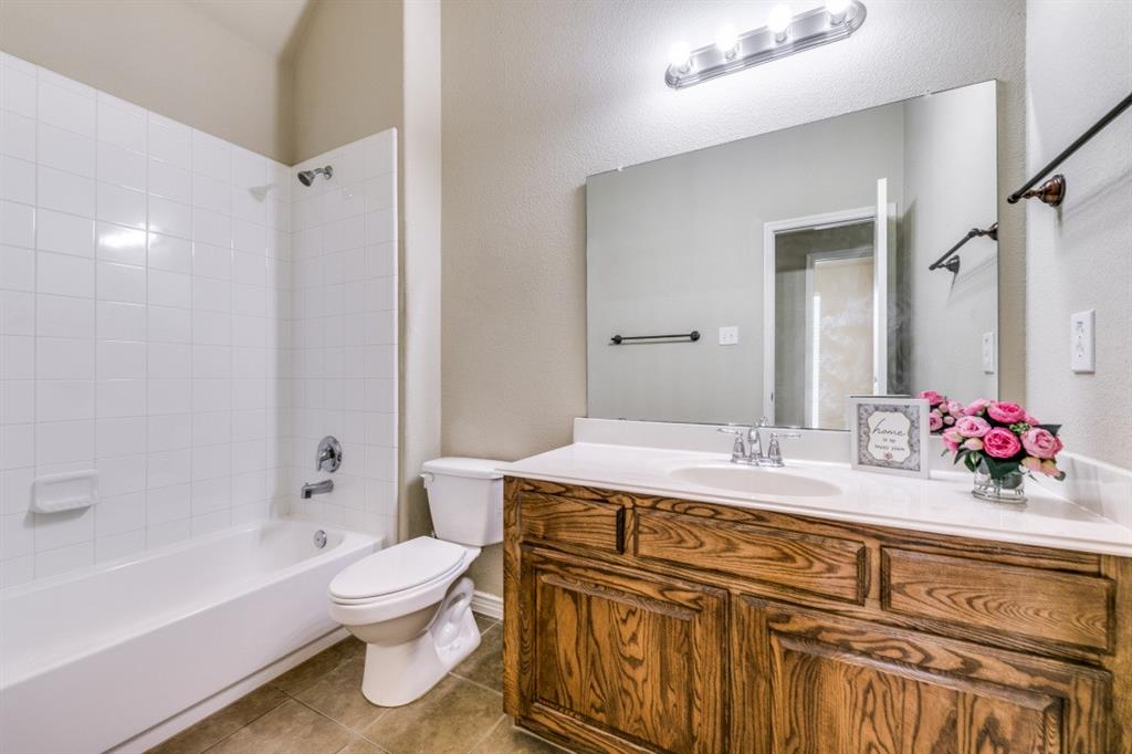 1802 Sanderlain Lane Allen, TX 75002 - Photo 10 of 12
