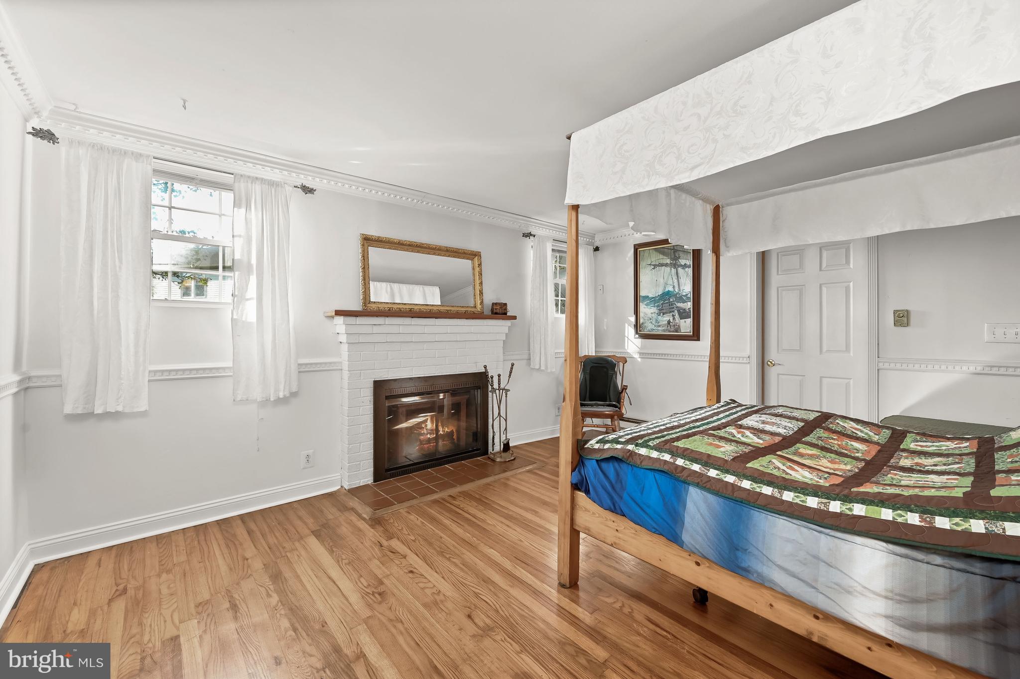6380 Meadowridge Road Elkridge, MD 21075 - Photo 21 of 62 Primary Bedroom Suite