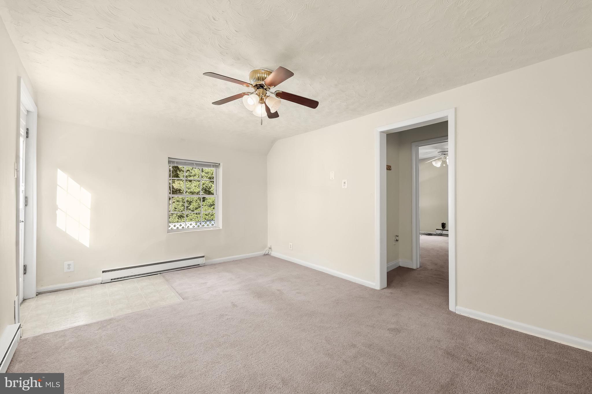 6380 Meadowridge Road Elkridge, MD 21075 - Photo 28 of 62 Sitting Room