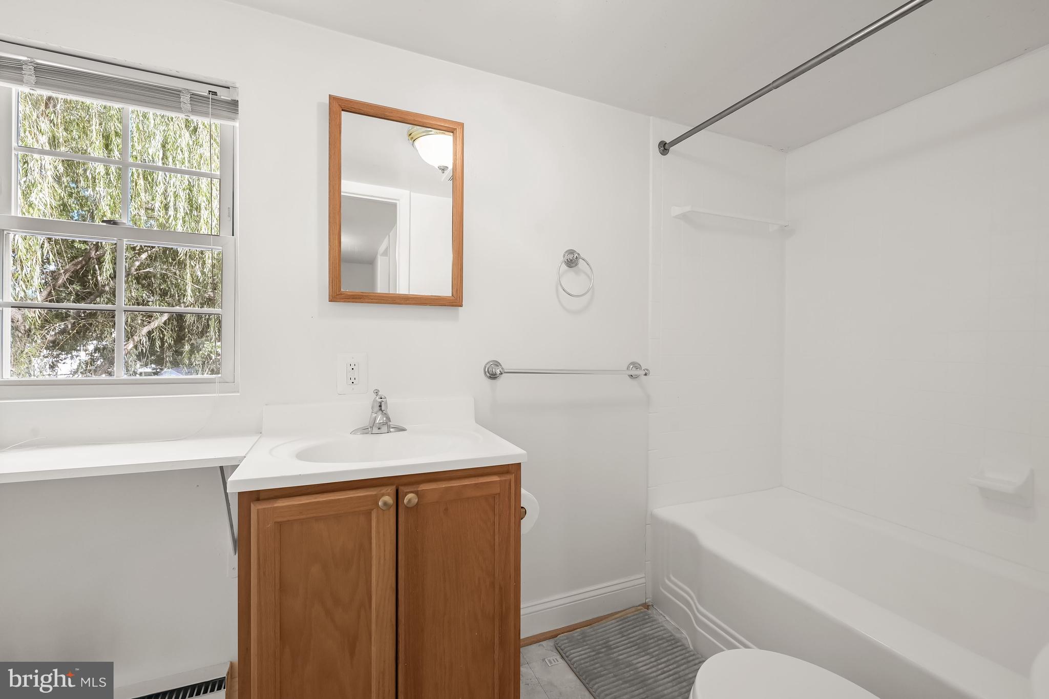 6380 Meadowridge Road Elkridge, MD 21075 - Photo 39 of 62 Second Full Bathroom