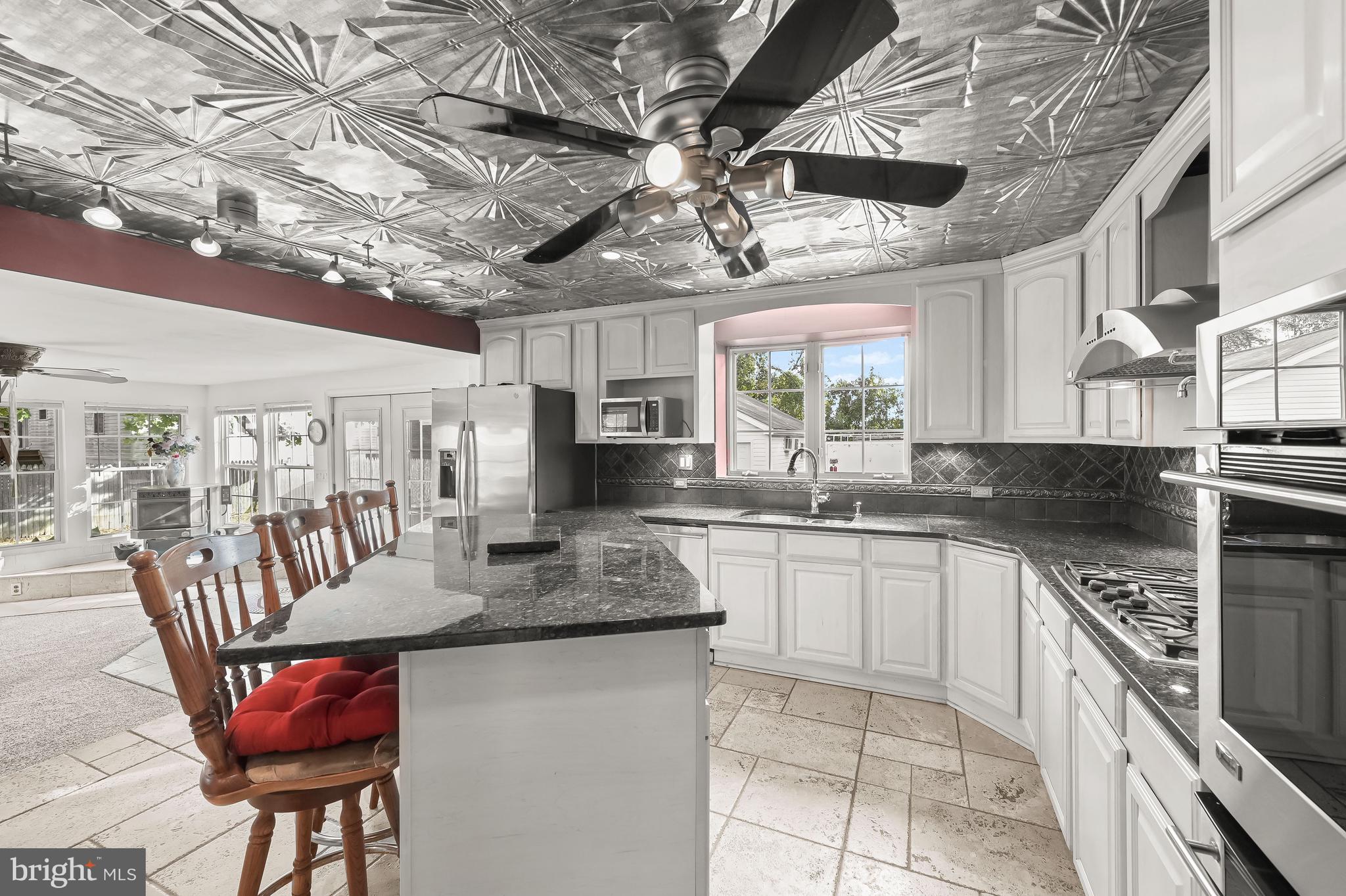 6380 Meadowridge Road Elkridge, MD 21075 - Photo 10 of 62 Kitchen