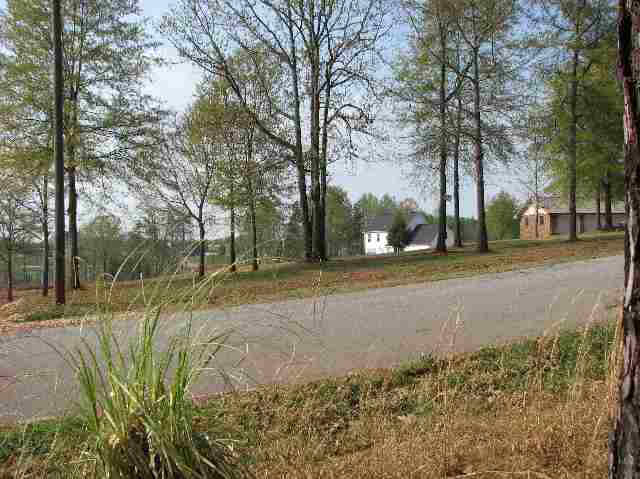 202-204 West Harper Ridge Road Seneca, SC 29678 - Photo 1 of 6 Gallery Image 1
