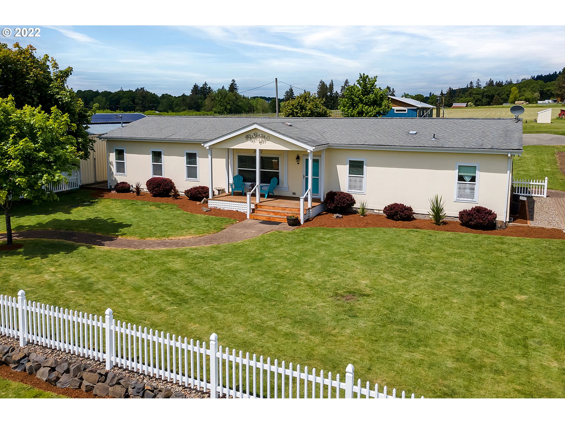 14051 Northeast Stoller Road Dayton, OR 97114 - Photo 1 of 32 Gallery Image 1