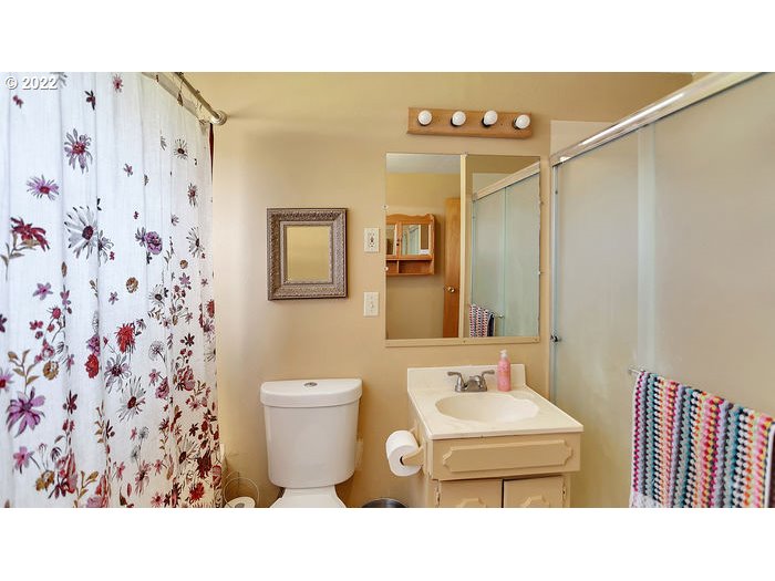14051 Northeast Stoller Road Dayton, OR 97114 - Photo 27 of 32 Gallery Image 27