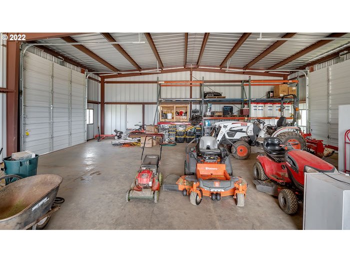 14051 Northeast Stoller Road Dayton, OR 97114 - Photo 30 of 32 Gallery Image 30
