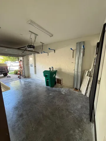 $4,050 | 15677 Northwest 91st Court, Unit 15677, Miami Lakes, FL 33018