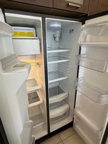 $4,050 | 15677 Northwest 91st Court, Unit 15677, Miami Lakes, FL 33018