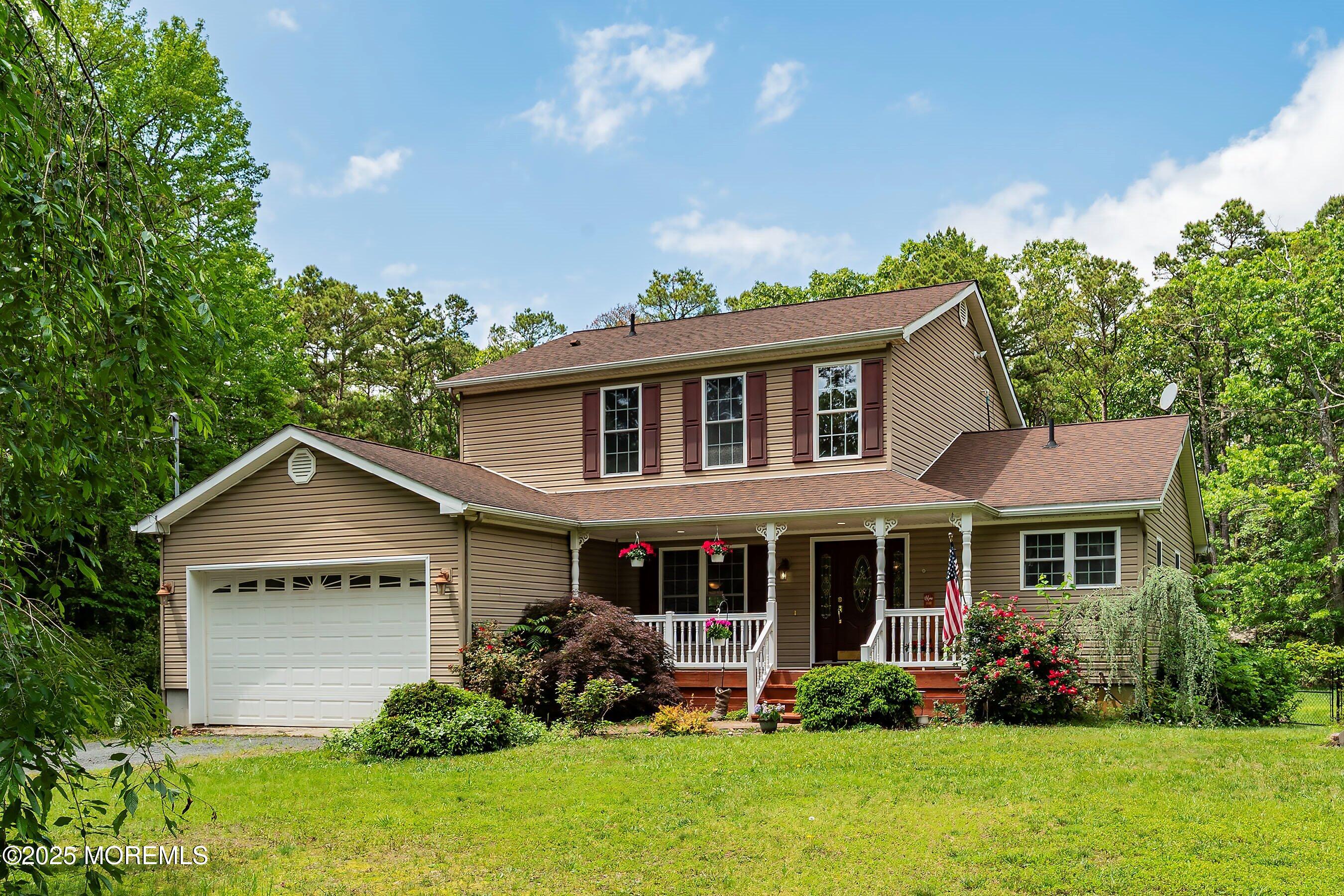 10 Hillside Avenue Tuckerton, NJ 08087 - Photo 5 of 46 a front view of house with yard and green space