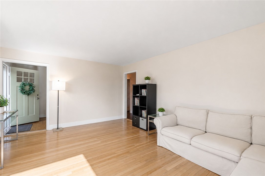 5 Interlocken Road East Providence, RI 02914 - Photo 10 of 43