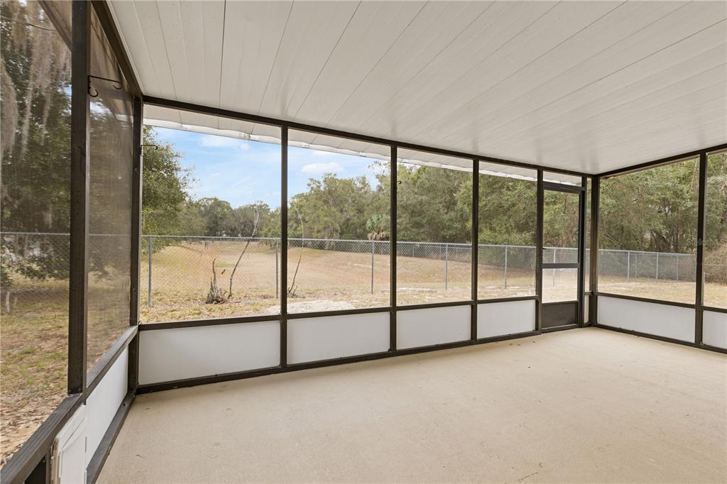 16760 Southeast 102nd Ave Road Summerfield, FL 34491 - Photo 5 of 29