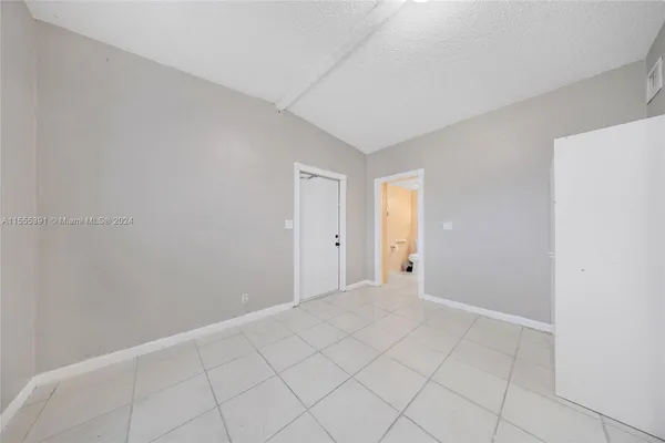 $550,000 | 6335 Pembroke Road, Hollywood, FL 33023