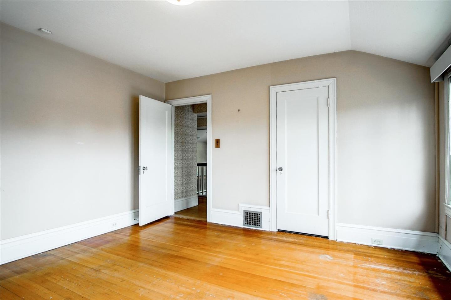 286 5th Street Gilroy, CA 95020 - Photo 31 of 47 a view of an empty room with wooden floor