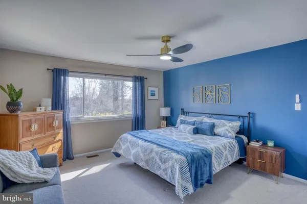 $585,000 | 107 Country Flower Road, Newark, DE 19711