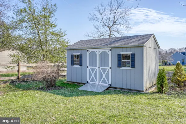 $585,000 | 107 Country Flower Road, Newark, DE 19711