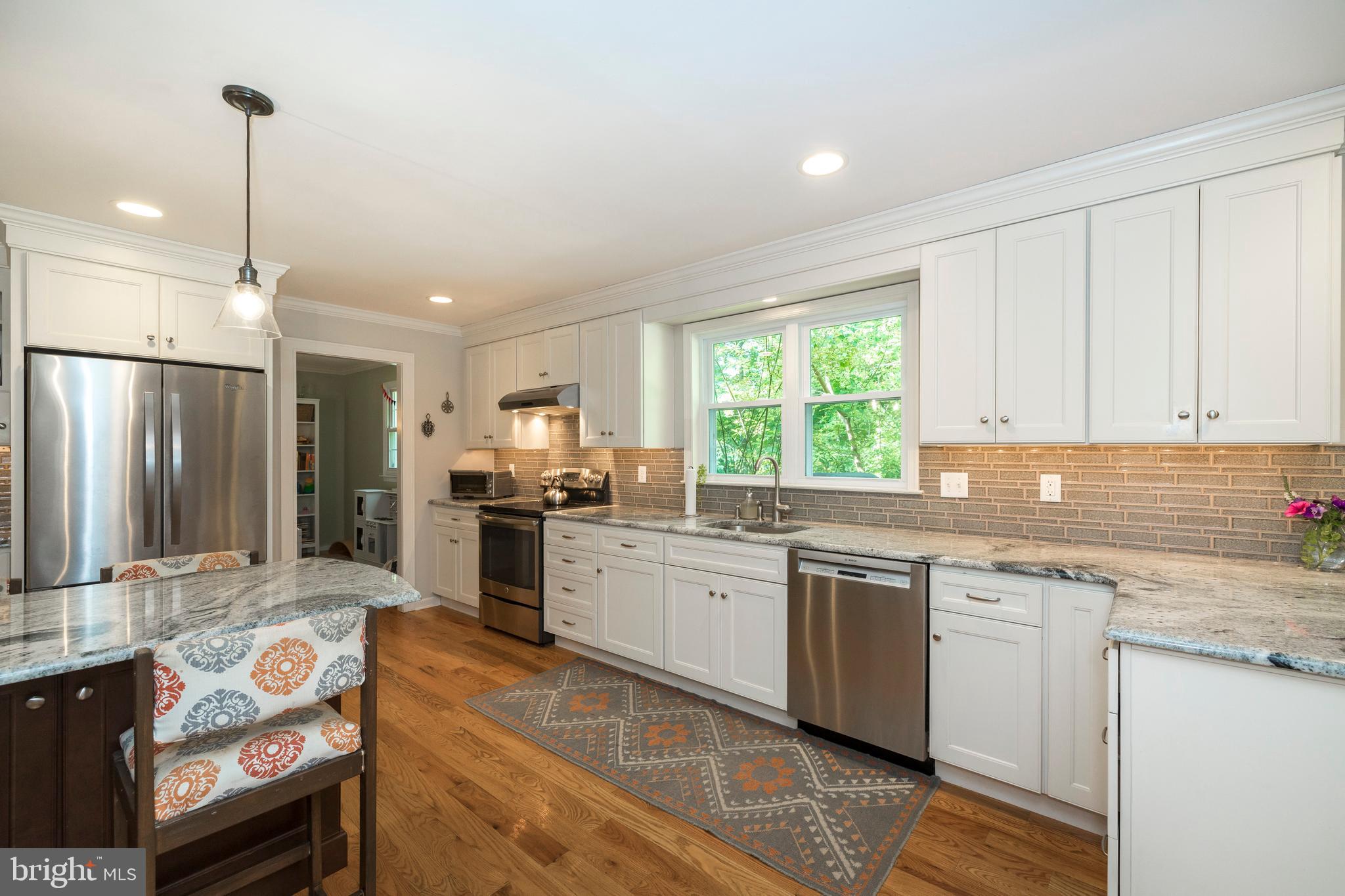 29 Rabbit Run Lane Glenmoore, PA 19343 - Photo 12 of 31 Remodeled Kitchen
