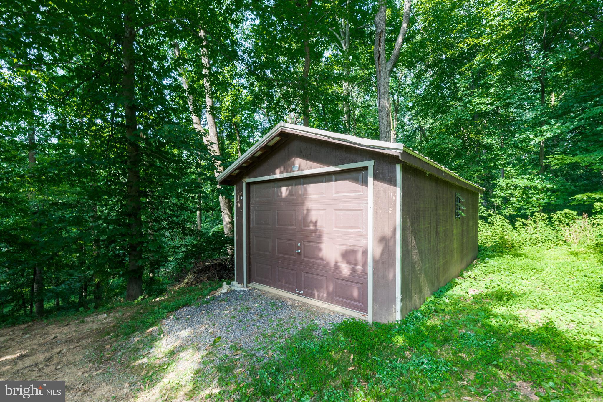 29 Rabbit Run Lane Glenmoore, PA 19343 - Photo 30 of 31 Shed