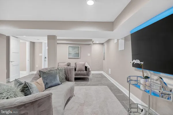 $1,350,000 | 3151 Newton Street Northeast, Washington, DC 20018