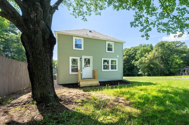 $187,500 | 488 Minneapolis Avenue South, Amery, WI 54001