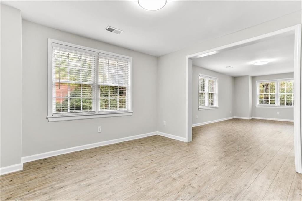 3425 Kingsland Circle Berkeley Lake, GA 30096 - Photo 36 of 45 a view of an empty room with a window