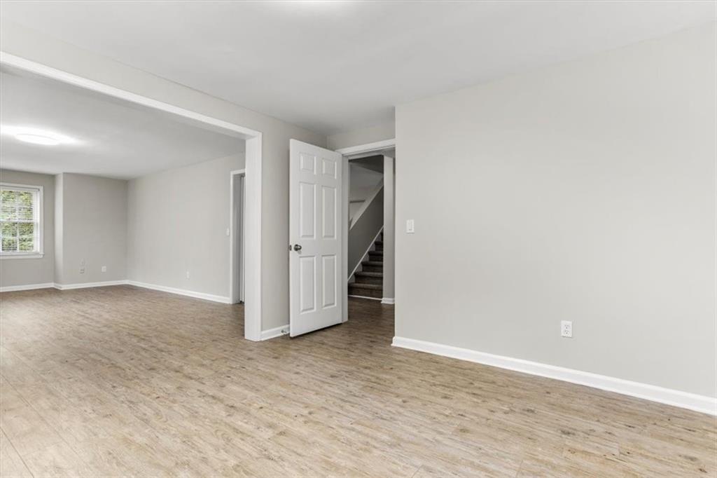 3425 Kingsland Circle Berkeley Lake, GA 30096 - Photo 37 of 45 an empty room with a natural light