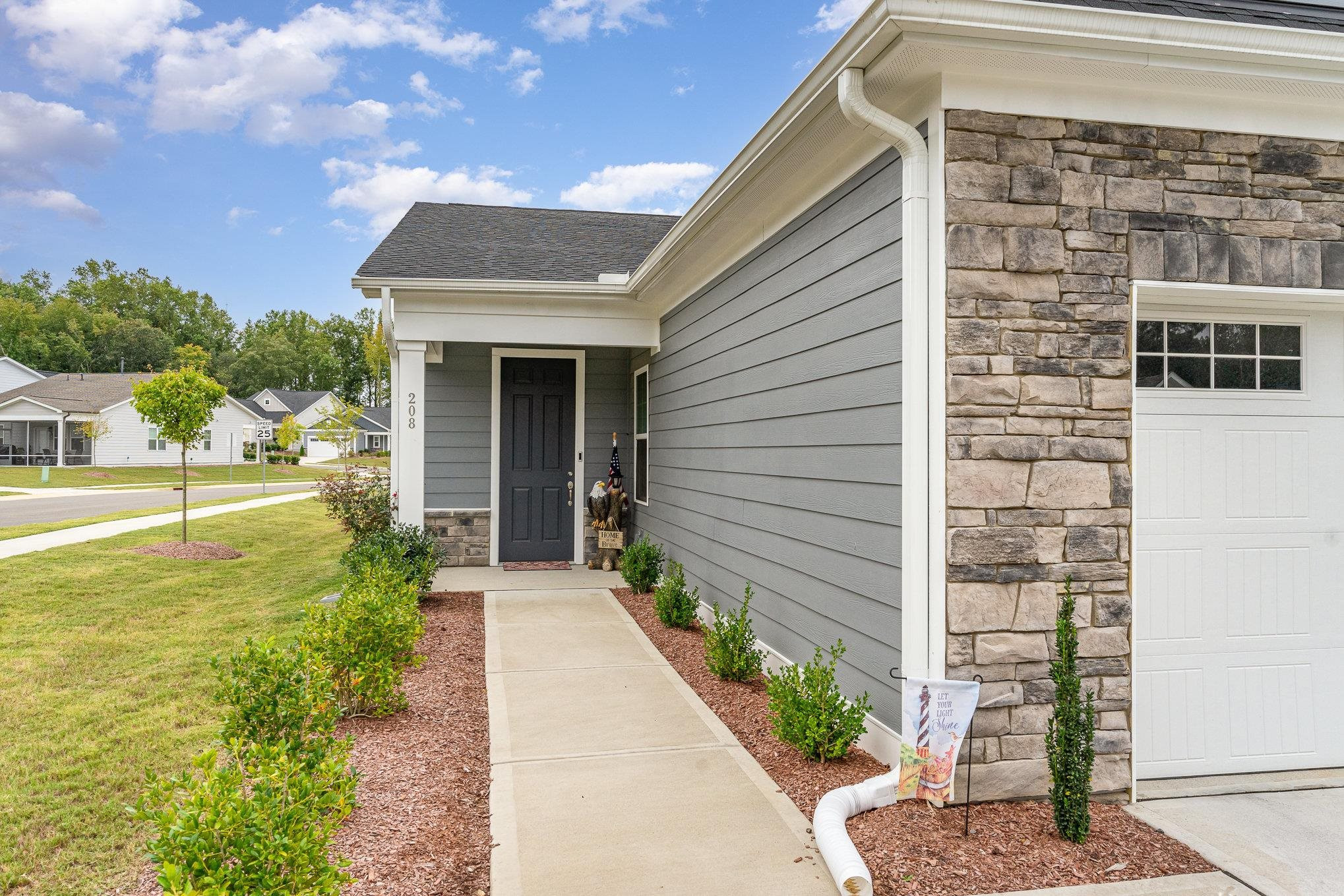 208 Maroon Court Raleigh, NC 27610 - Photo 4 of 28 Photo 4