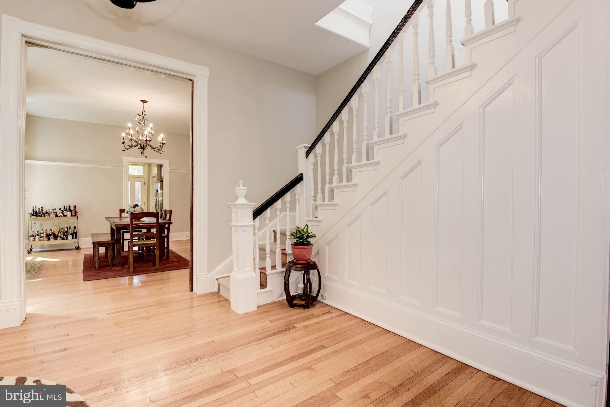 905 Constitution Avenue Northeast Washington, DC 20002 - Photo 7 of 30 Staircase to upper level