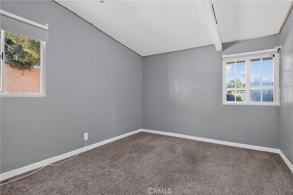 19448 Blythe Street Reseda, CA 91335 - Photo 27 of 37