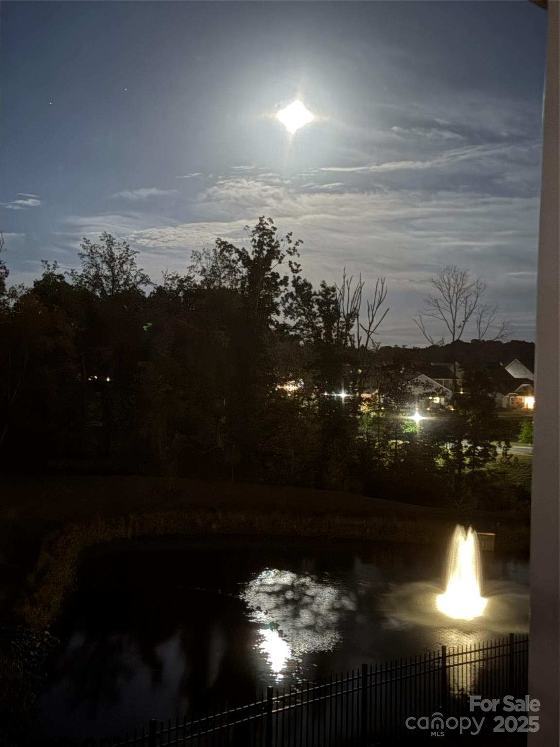 7337 Overjoyed Crossing Charlotte, NC 28215 - Photo 27 of 28 a view of a building