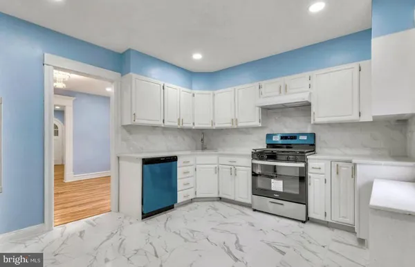 $2,500 | 200 Kingston Road, Upper Darby, PA 19082