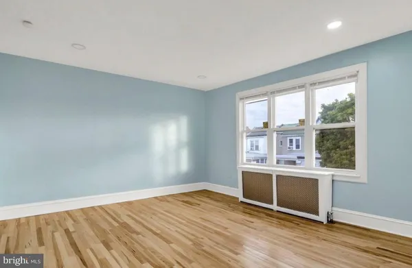 $2,500 | 200 Kingston Road, Upper Darby, PA 19082