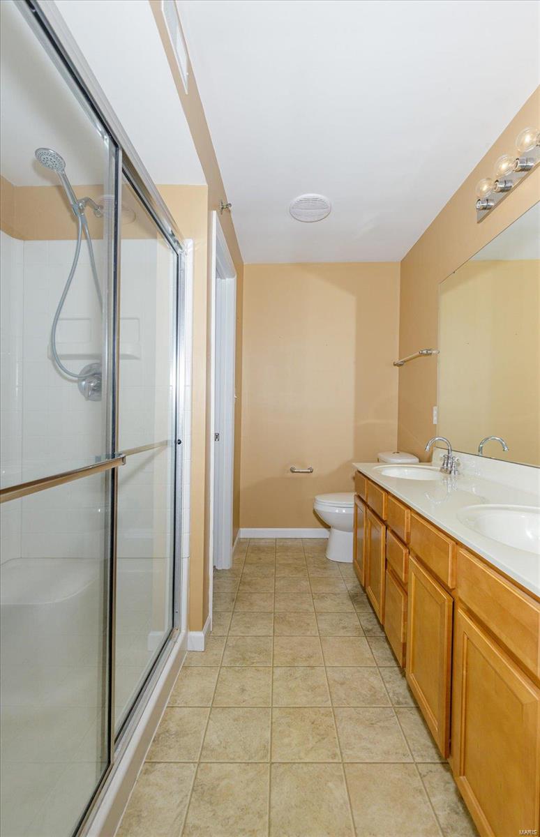 3303 Spring River Drive O'Fallon, MO 63368 - Photo 19 of 31