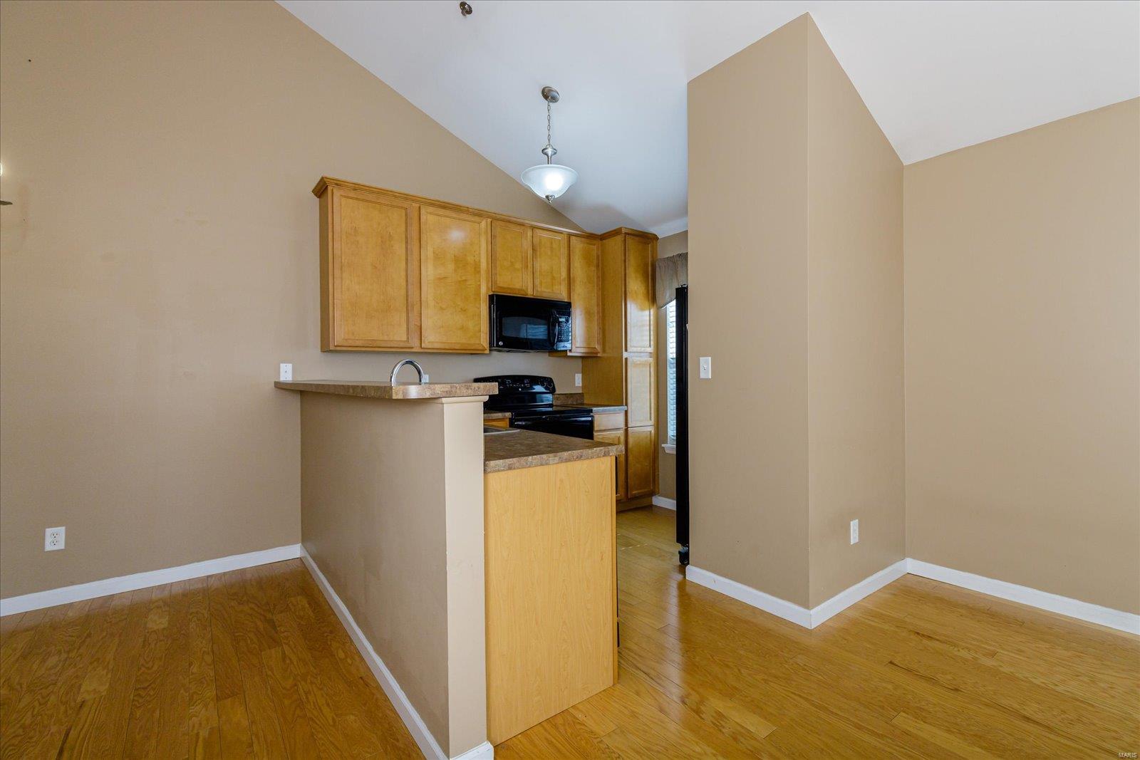 3303 Spring River Drive O'Fallon, MO 63368 - Photo 4 of 31