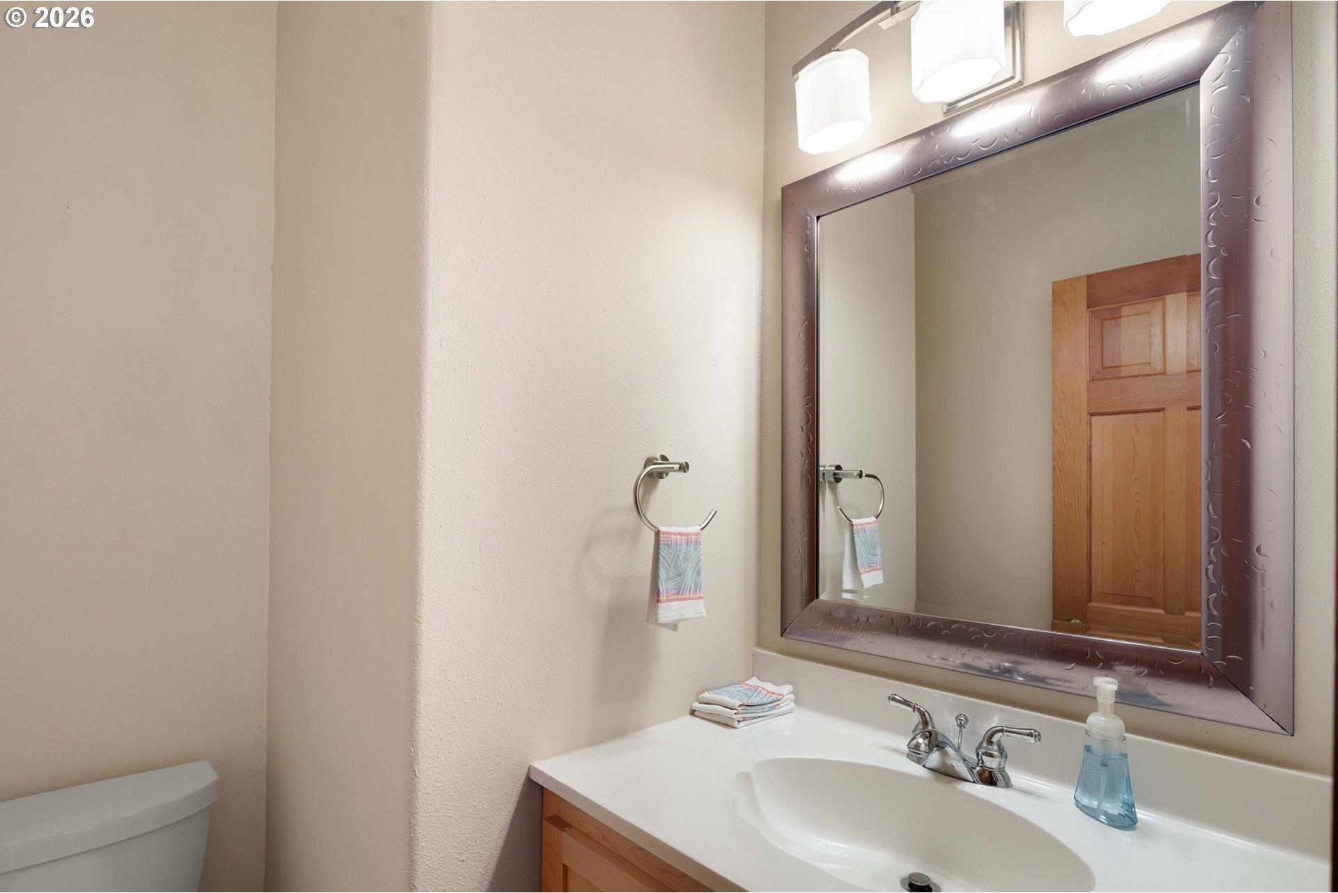 217 Rockridge Loop Eugene, OR 97405 - Photo 22 of 48 Gallery Image 22