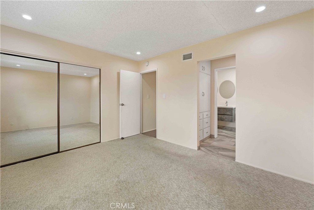 4694 Walnut Avenue Simi Valley, CA 93063 - Photo 28 of 64