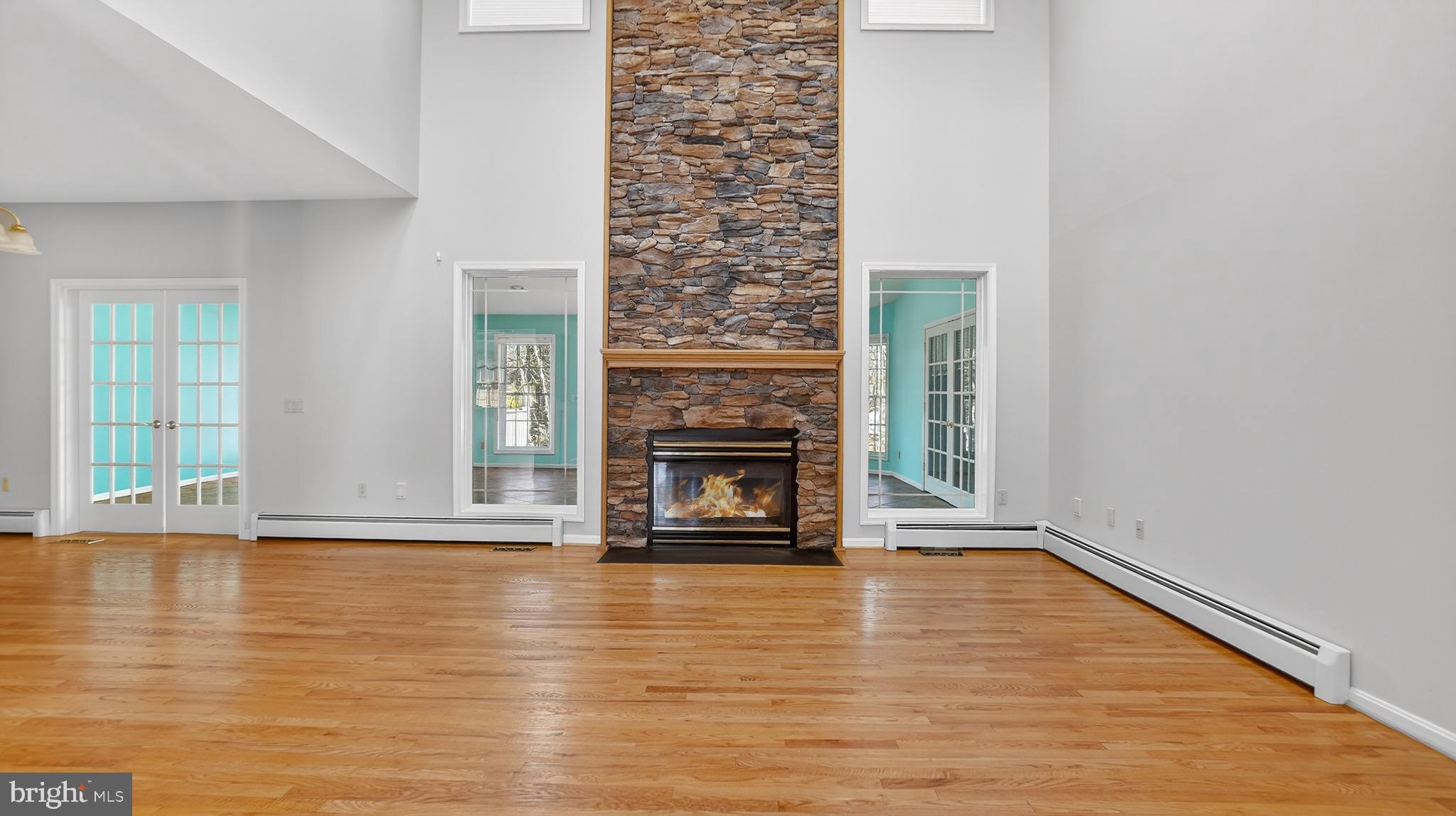 15022 Snowden Drive Silver Spring, MD 20905 - Photo 25 of 88 Family Room