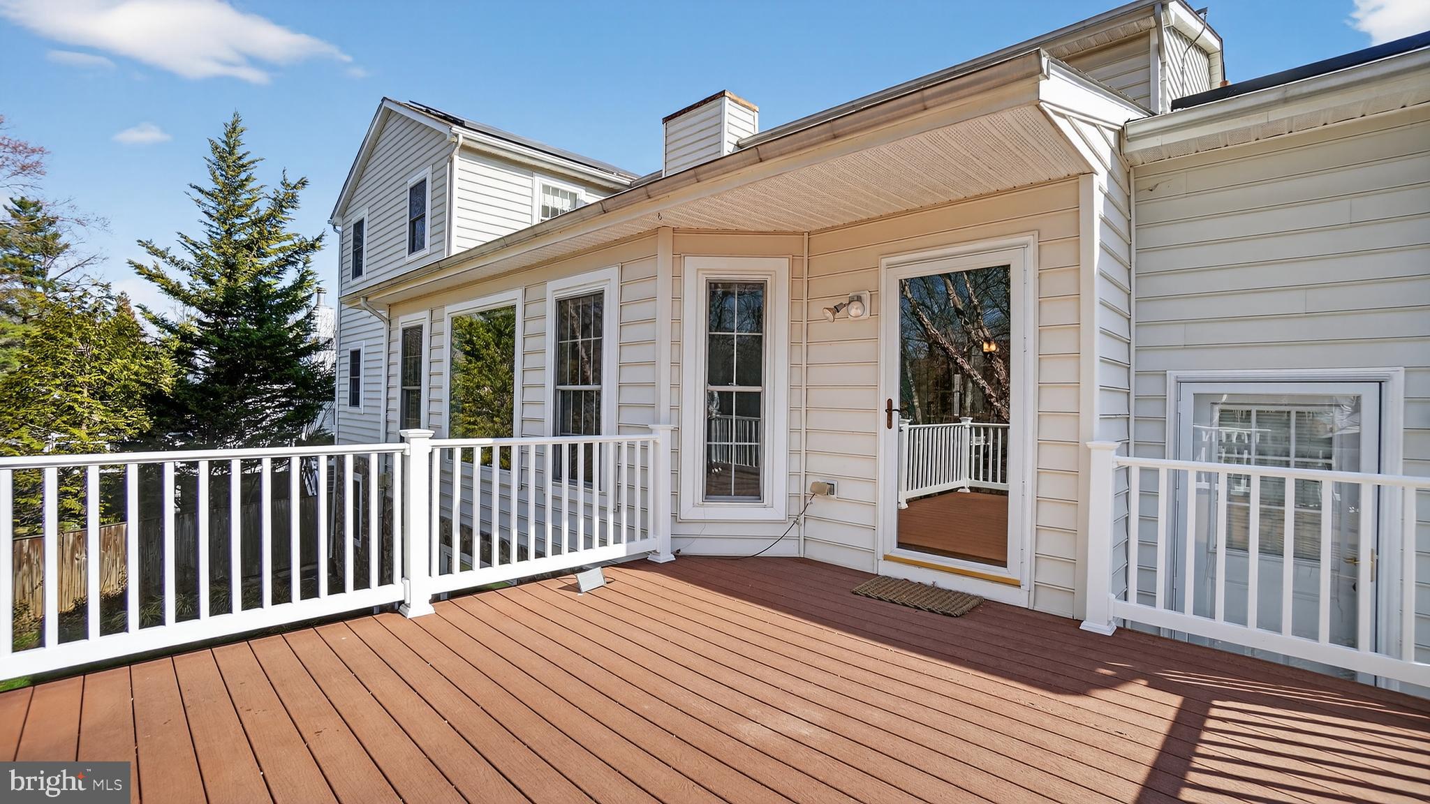 15022 Snowden Drive Silver Spring, MD 20905 - Photo 39 of 88 Deck